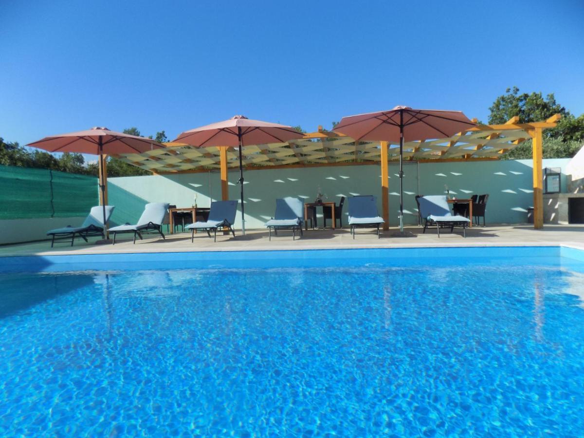 Apartmani Galic Maslenica Buitenkant foto